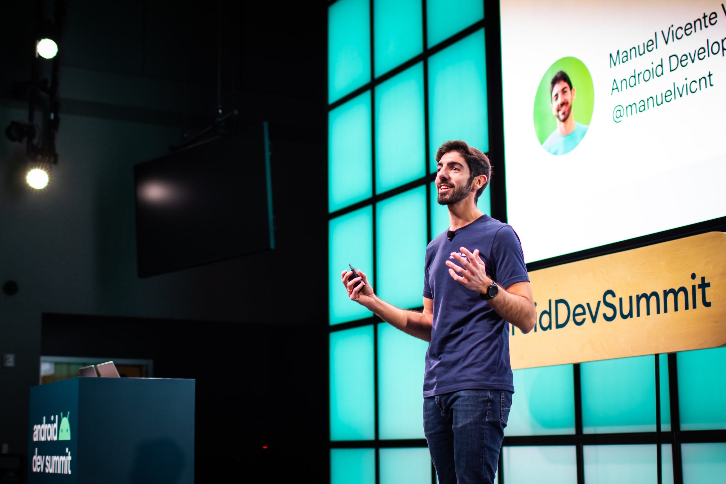 Talking at Android Developer Summit 2022